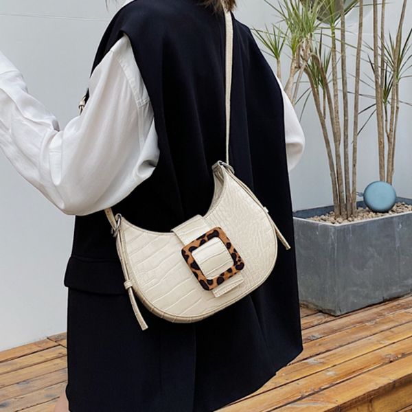 square buckle half moon tote bag for women 2020 handbags women bags sac a main pu leather shoulder messenger bag
square buckle half moon tote bag for women 2020 handbags women bags sac a main pu leather shoulder messenger bag