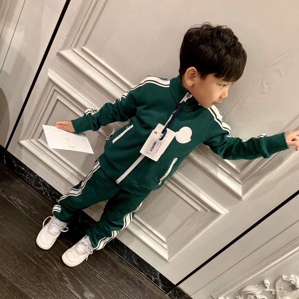 Baby girl boy port uit 2019 pring autumn children long leeve zipper coat pant ca ual boy clothing et kid track uit
Baby girl boy port uit 2019 pring autumn children long leeve zipper coat pant ca ual boy clothing et kid track uit