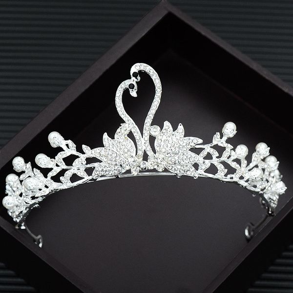 мода серебряный лебедь любовник pattern жемчужина хрустальные диадемы и коронки девушка аксессуары для волос свадьба невесты женщины волосы, White;golden
мода серебряный лебедь любовник pattern жемчужина хрустальные диадемы и коронки девушка аксессуары для волос свадьба невесты женщины волосы, White;golden