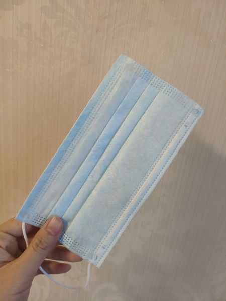 disposable dustproof mouth anti pm2.5anti influenza breathing safety masks face careelastic
disposable dustproof mouth anti pm2.5anti influenza breathing safety masks face careelastic