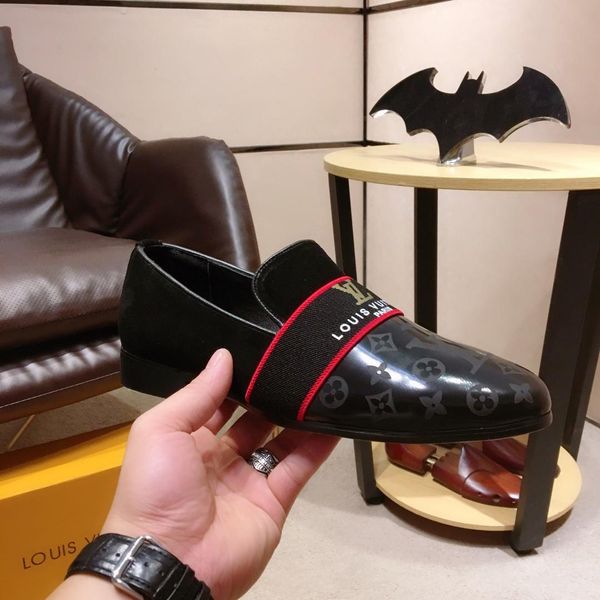 2019j luxury limited edition men's fashion comfortable low-casual shoes, men's high-quality fashion wild sports shoes, size: 38-44
2019j luxury limited edition men's fashion comfortable low-casual shoes, men's high-quality fashion wild sports shoes, size: 38-44