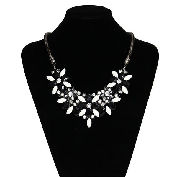 brand fashion crystal flower maxi necklaces pendants chunky big choker necklace vintage collar statement jewelry, Silver
brand fashion crystal flower maxi necklaces pendants chunky big choker necklace vintage collar statement jewelry, Silver