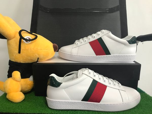 Original box new de igner men hoe with embroidery bee women de igner neaker man ca ual ace hoe green red tripe ize 35 46 Original box new de igner men hoe with embroidery bee women de igner neaker man ca ual ace hoe green red tripe ize 35 46