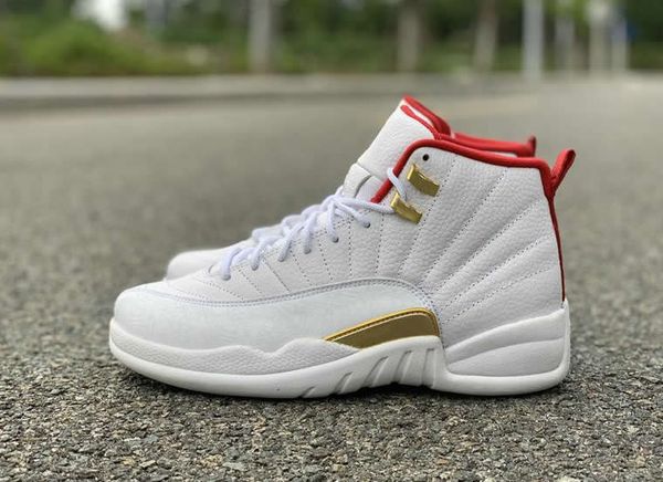 fashion 12 fiba white university red metallic gold man basketball designer shoes authentic quality come with box 130690-107
fashion 12 fiba white university red metallic gold man basketball designer shoes authentic quality come with box 130690-107