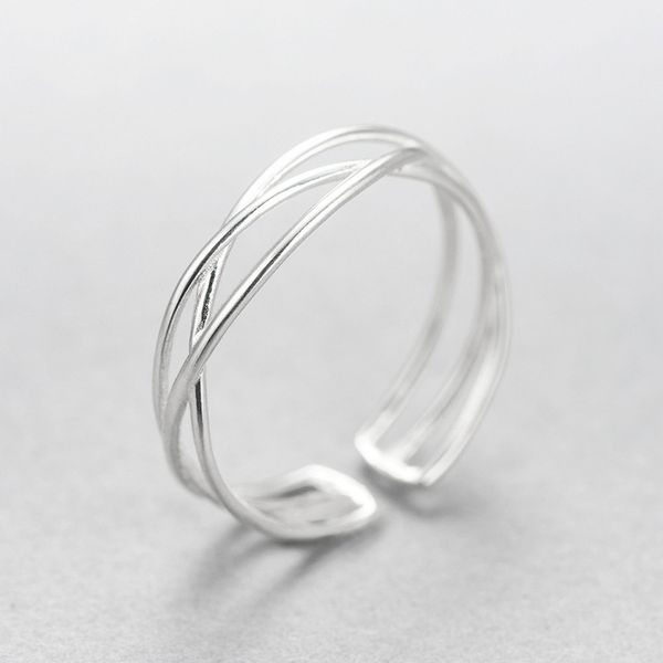 new 925 sterling silver female personalitycross the line ring simple and stylish temperament weaving rings female, Golden;silver
new 925 sterling silver female personalitycross the line ring simple and stylish temperament weaving rings female, Golden;silver