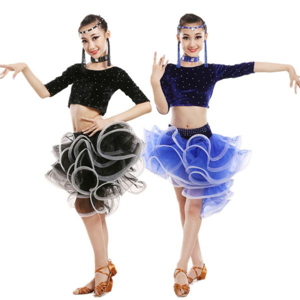 latin dance clothing girl autumn and winter new latin skirt children's game show velvet dance practice clothes, Black;red
latin dance clothing girl autumn and winter new latin skirt children's game show velvet dance practice clothes, Black;red