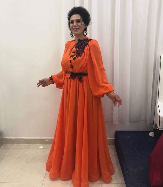 orange chiffon mother of the bride dress long sleeve floor length modest design black lace wedding guest party formal evening formal gowns, Black;red
orange chiffon mother of the bride dress long sleeve floor length modest design black lace wedding guest party formal evening formal gowns, Black;red