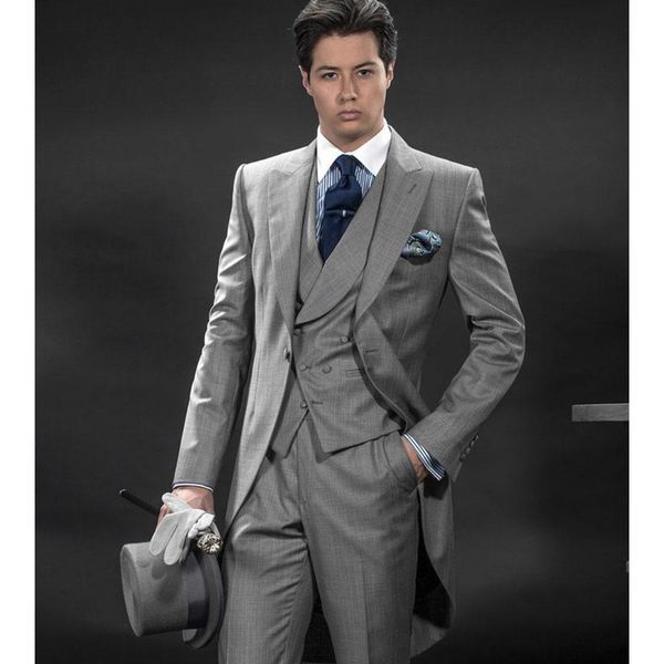 новое прибытие утренние костюмы slim fit две кнопки groom смокинги мужские костюмы конструктора пиджаки мужские свадебные костюмы (куртка, White;black
новое прибытие утренние костюмы slim fit две кнопки groom смокинги мужские костюмы конструктора пиджаки мужские свадебные костюмы (куртка, White;black