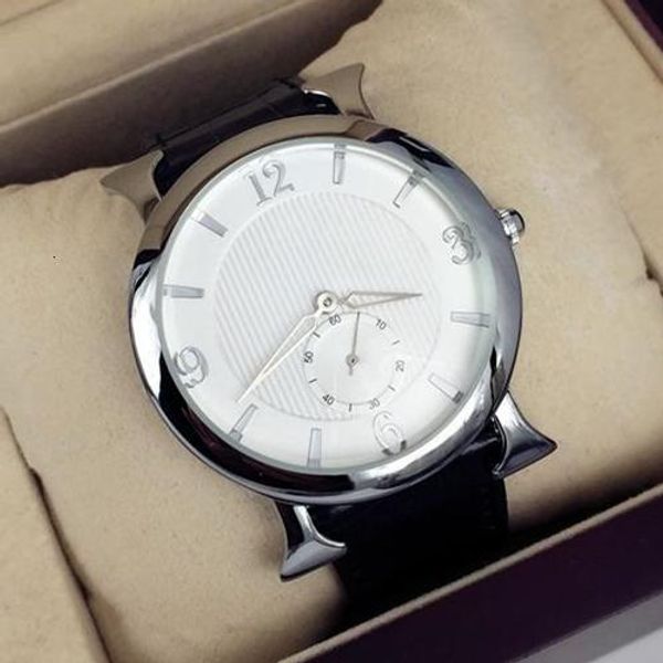 2020 fashion analog quartz fashion watch watches women /man watch rose gold leather wristwatches brand femalek clock ing, Slivery;brown
2020 fashion analog quartz fashion watch watches women /man watch rose gold leather wristwatches brand femalek clock ing, Slivery;brown