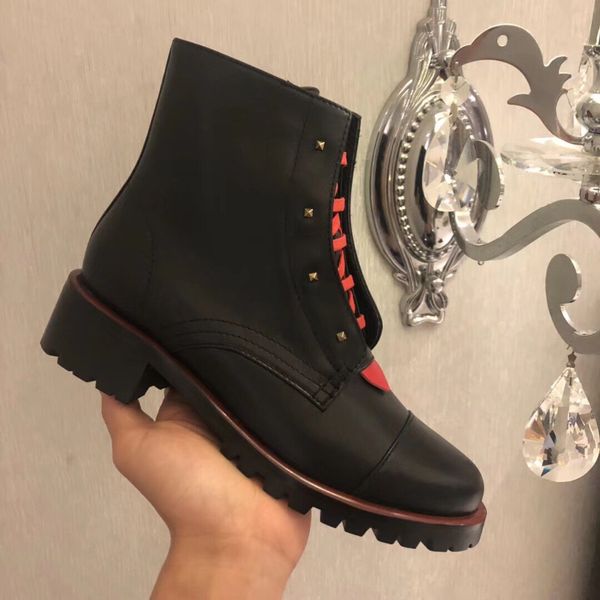 casual designer lady fashion women black leather studded spikes lace up flats short tube martin boots shoes brand new
casual designer lady fashion women black leather studded spikes lace up flats short tube martin boots shoes brand new