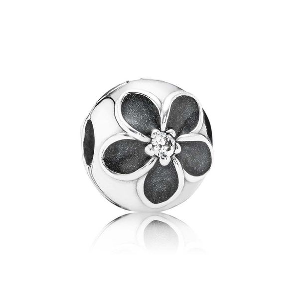 new 100% 925 sterling silver 1:1 genuine gem 791408cz floral silver clip with cubic zirconia and black enamel fit diy bracelet gift
new 100% 925 sterling silver 1:1 genuine gem 791408cz floral silver clip with cubic zirconia and black enamel fit diy bracelet gift