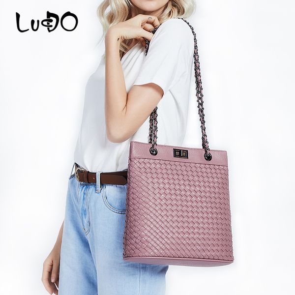 lucdo 2020 new fashion shoulder messenger bag large capacity pu leather bucket bag big totes chain woven handbags
lucdo 2020 new fashion shoulder messenger bag large capacity pu leather bucket bag big totes chain woven handbags