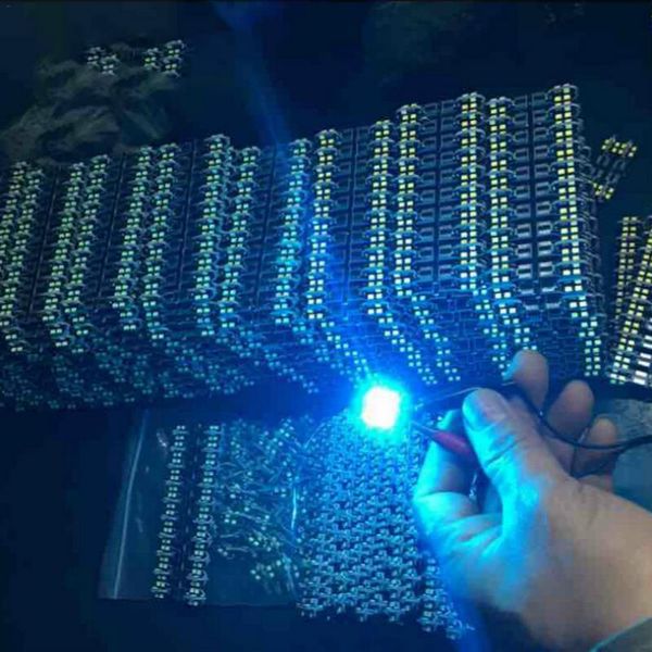 highlight decoding t10 wide reading lamp 3030-12smd constant current modification for indoor vehicle ceiling lamp
highlight decoding t10 wide reading lamp 3030-12smd constant current modification for indoor vehicle ceiling lamp