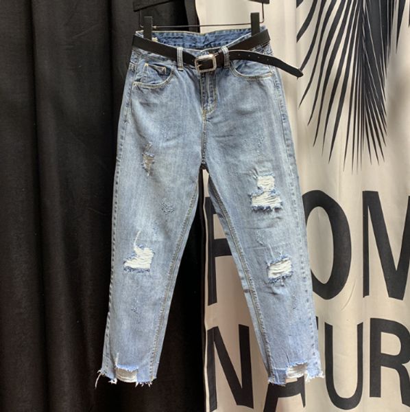 2020 spring new fashion fringed high-waist jeans for women super fire ripped-style harem pants mom jeans simple village, Blue
2020 spring new fashion fringed high-waist jeans for women super fire ripped-style harem pants mom jeans simple village, Blue