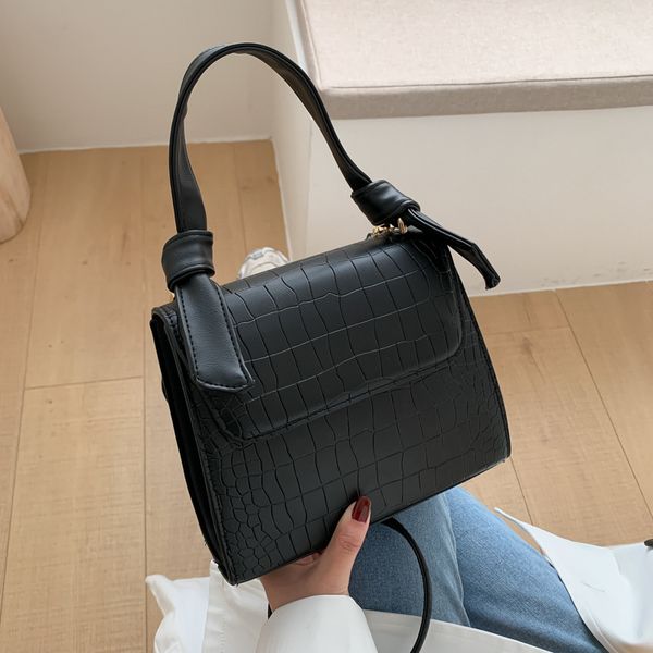 on the new mini bag women's 2020 new korean style portable crocodile shoulder bag fashion all-match square sling fashion
on the new mini bag women's 2020 new korean style portable crocodile shoulder bag fashion all-match square sling fashion