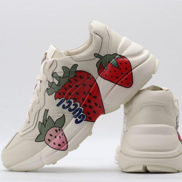 2020 new fashion luxury men and women flat casual shoes fashion soft comfortable couple casual dad shoes 18ss size 35-45, Black
2020 new fashion luxury men and women flat casual shoes fashion soft comfortable couple casual dad shoes 18ss size 35-45, Black