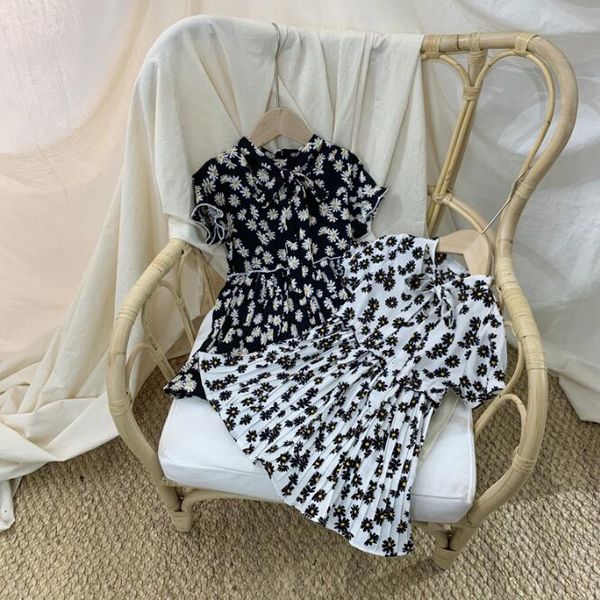 2020 summer girls dress baby girls flower print causal dresses kids dress children's clothes wholesale, Red;yellow
2020 summer girls dress baby girls flower print causal dresses kids dress children's clothes wholesale, Red;yellow