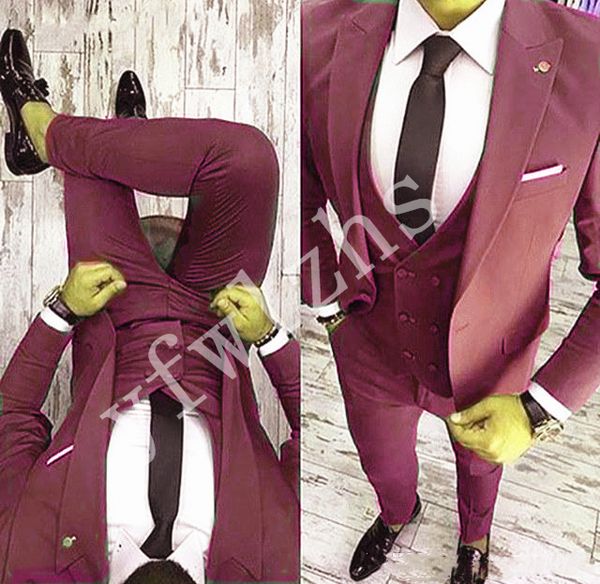one button handsome peak lapel groom tuxedos men suits wedding/prom/dinner man blazer(jacket+pants+tie+vest) w112, Black;gray
one button handsome peak lapel groom tuxedos men suits wedding/prom/dinner man blazer(jacket+pants+tie+vest) w112, Black;gray