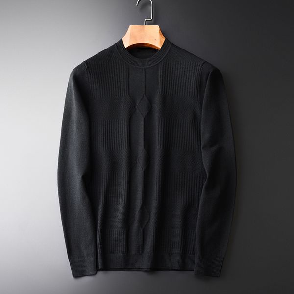 мужчины свитер мода dark grain жаккарда черный круглый воротник свитера осень и зима пуловеры свитера мужские мужчина для, White;black
мужчины свитер мода dark grain жаккарда черный круглый воротник свитера осень и зима пуловеры свитера мужские мужчина для, White;black