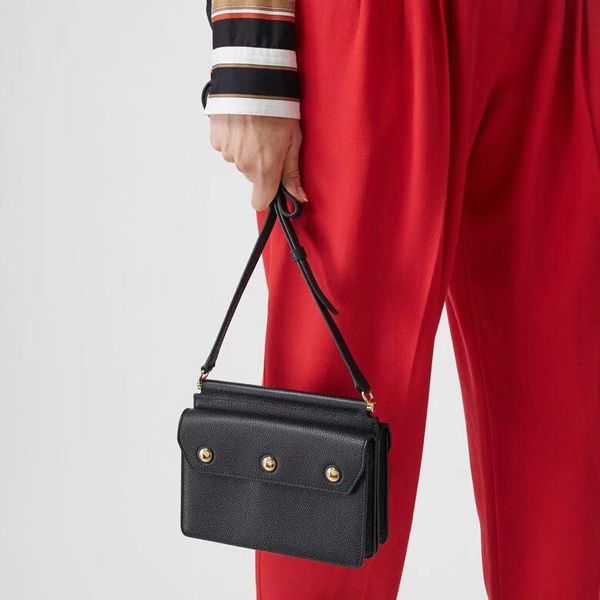 2019 new ladies tailt handbags british big designer messenger bag fashion british style true ladies belt cover bag
2019 new ladies tailt handbags british big designer messenger bag fashion british style true ladies belt cover bag