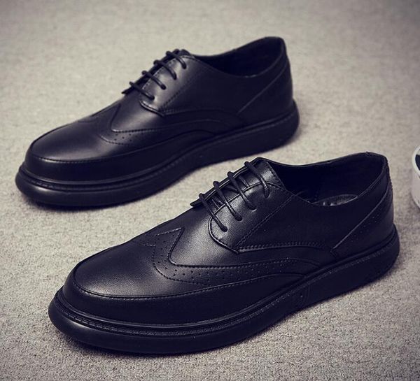 new spring autumn fashion men leather lace-up casual shoes man street trend shoes man's business casual black quality
new spring autumn fashion men leather lace-up casual shoes man street trend shoes man's business casual black quality