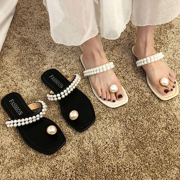 2020 summer women beach slippers females flip flops bling fashion ladies sandals outdoor flat bottom slippers sandals shoes 
2020 summer women beach slippers females flip flops bling fashion ladies sandals outdoor flat bottom slippers sandals shoes