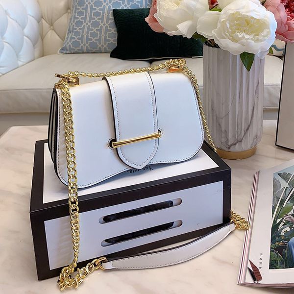 new women classic lovely tongue box package handbags purses chain single shoulder crossbody bags half of the love messenger purse
new women classic lovely tongue box package handbags purses chain single shoulder crossbody bags half of the love messenger purse
