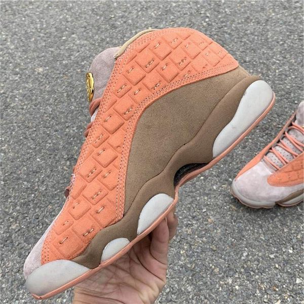 est 2020 13 low clot black infrared 23 men casual shoes authentic quality at3102 -006 ar13j carbon fiber sneakers with box
est 2020 13 low clot black infrared 23 men casual shoes authentic quality at3102 -006 ar13j carbon fiber sneakers with box