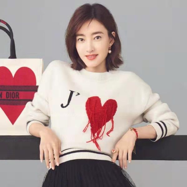 brand designer women wool sweaters 2019 new fashion autumn winter letter jacquard round neck white love heart tassel casual pullover, White;black
brand designer women wool sweaters 2019 new fashion autumn winter letter jacquard round neck white love heart tassel casual pullover, White;black
