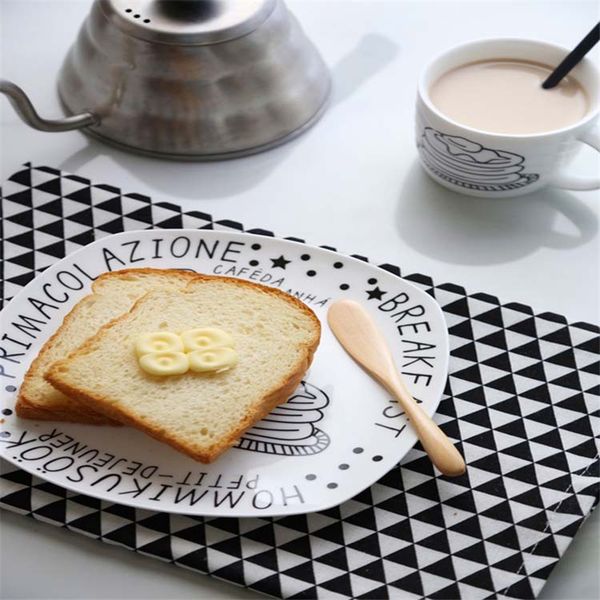 5pcs nordic simple pure cotton cloth table mat, napkin, small square cloth, american tea towel, wine cup towel.30 * 40 cm
5pcs nordic simple pure cotton cloth table mat, napkin, small square cloth, american tea towel, wine cup towel.30 * 40 cm