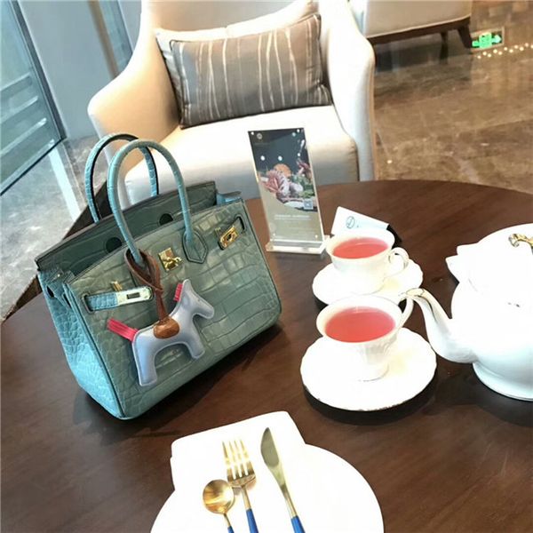 stars with the same paragraph high-end ladies 2 luxury leather bag symbol of successful women guarantee designer classic style1
stars with the same paragraph high-end ladies 2 luxury leather bag symbol of successful women guarantee designer classic style1
