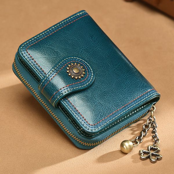 leather short wallet ladies new korean high-grade folding cowhide small coin purse student fashion doka peacock blue wallet gift 350
leather short wallet ladies new korean high-grade folding cowhide small coin purse student fashion doka peacock blue wallet gift 350