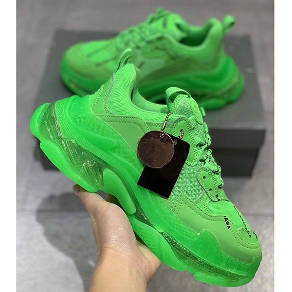 luxury designer wq 2020 couple casual shoes men and women leather platform sports casual shoes daily breathable sne, Black
luxury designer wq 2020 couple casual shoes men and women leather platform sports casual shoes daily breathable sne, Black