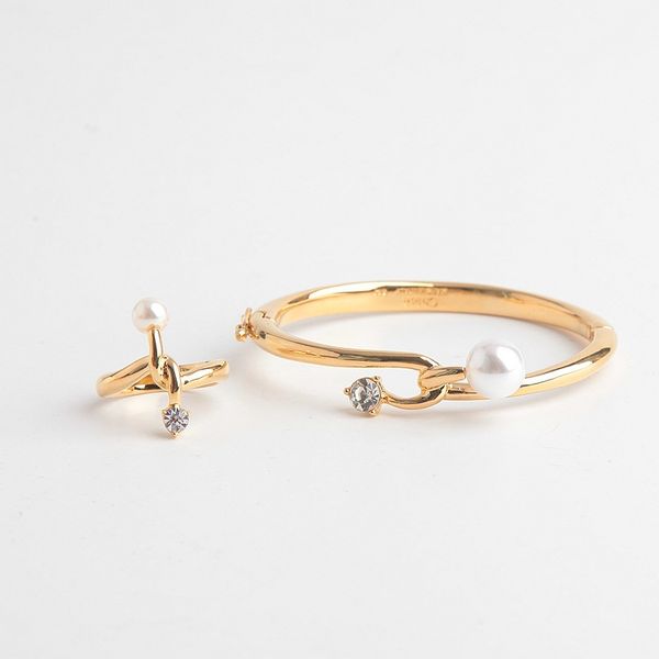 europe and the united states popular jewelry personality creative rope knot buckle temperament simple pearl bangle set, Black
europe and the united states popular jewelry personality creative rope knot buckle temperament simple pearl bangle set, Black
