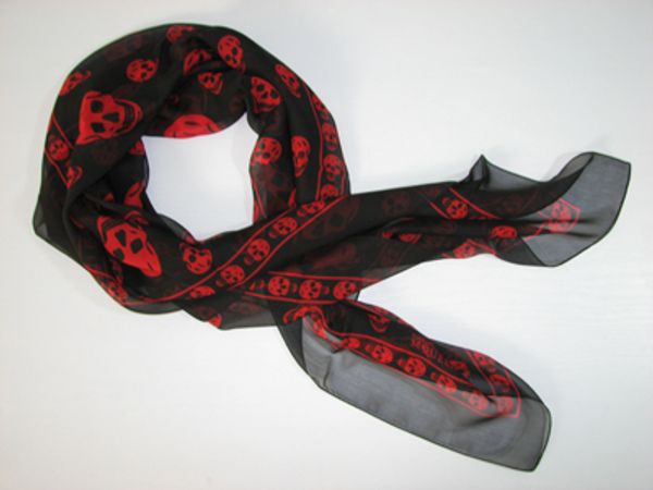 product , a.m. , designate skull 100% 120x104cm silk customer queen scarves xipdg, White;black
product , a.m. , designate skull 100% 120x104cm silk customer queen scarves xipdg, White;black