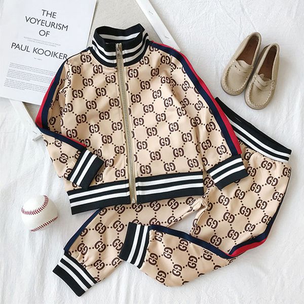 kids designer clothing sets new luxury print tracksuits fashion letter jackets + joggers casual sports style sweatshirt boys girls, White
kids designer clothing sets new luxury print tracksuits fashion letter jackets + joggers casual sports style sweatshirt boys girls, White