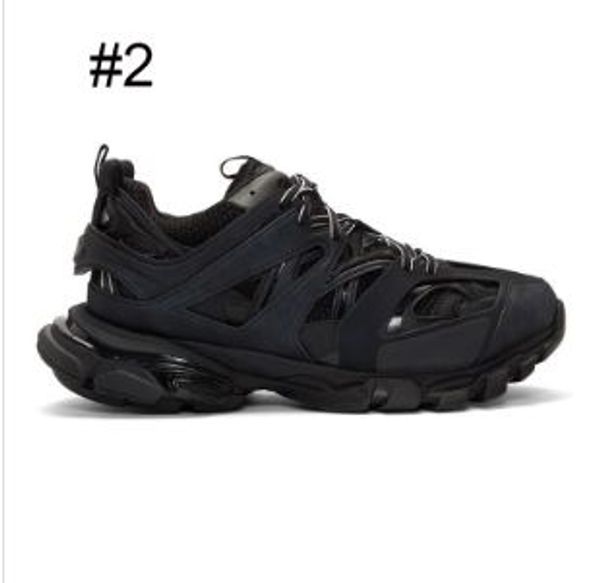 2019 designer Track Sneakers for men women top quality triple black white grey outdoor casual shoes height height increasing jogging walking
2019 designer Track Sneakers for men women top quality triple black white grey outdoor casual shoes height height increasing jogging walking