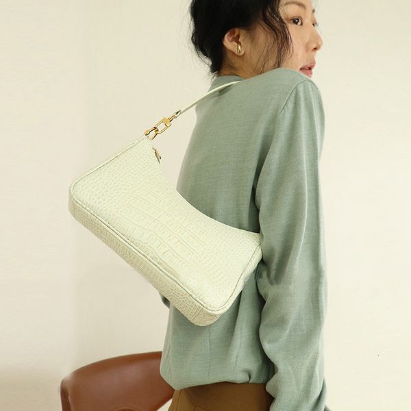 2019 new autumn winter women handbags shoulder bags white alligator pu leather fashion handbag women party baguette bags oe0241
2019 new autumn winter women handbags shoulder bags white alligator pu leather fashion handbag women party baguette bags oe0241