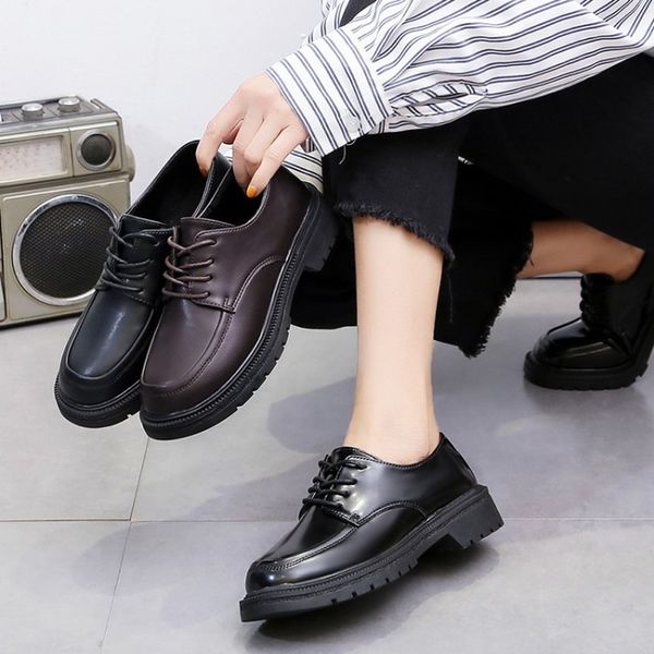 2020 small leather shoes female version of the wild flat strap with black shoes mujer chaussure femme zapatillas mujer z15-09
2020 small leather shoes female version of the wild flat strap with black shoes mujer chaussure femme zapatillas mujer z15-09