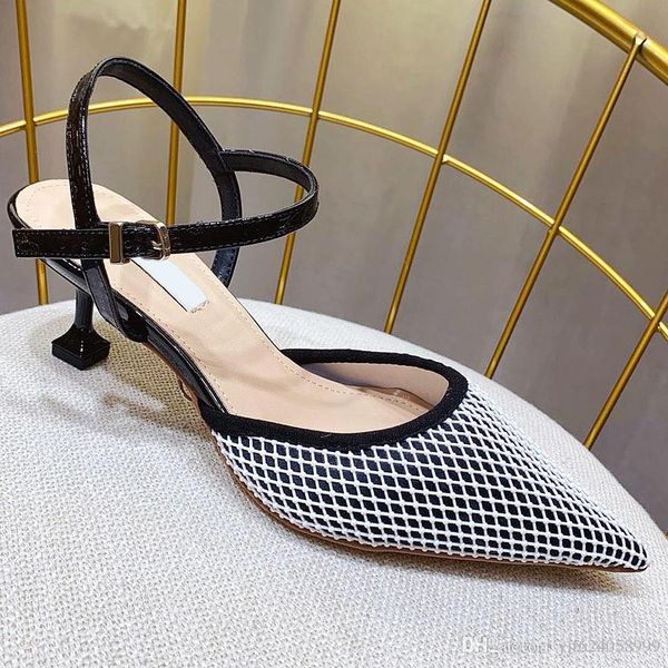 2020design large size fashion thick bottom baotou half slippers new versatile pointed high heels womens sandals with original qr, Black 
2020design large size fashion thick bottom baotou half slippers new versatile pointed high heels womens sandals with original qr, Black