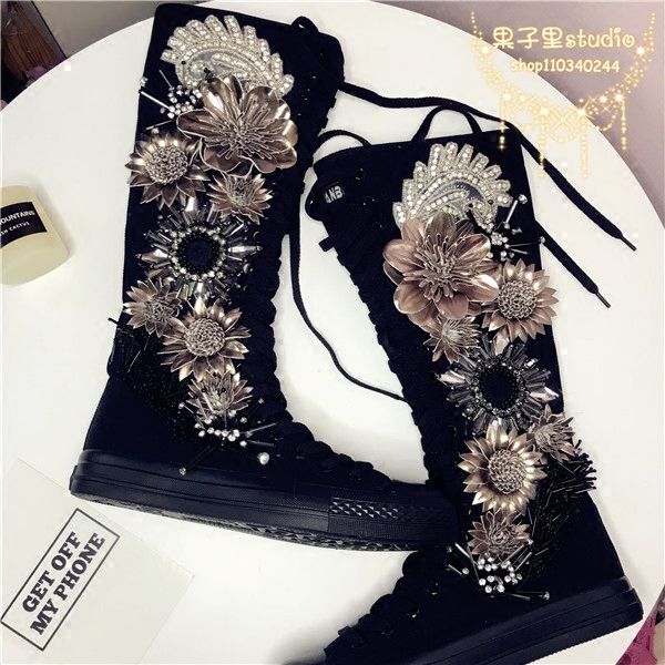high canvas shoes black hand super cool water drill flat sole heavy industry tassel super flash high sneakers
high canvas shoes black hand super cool water drill flat sole heavy industry tassel super flash high sneakers