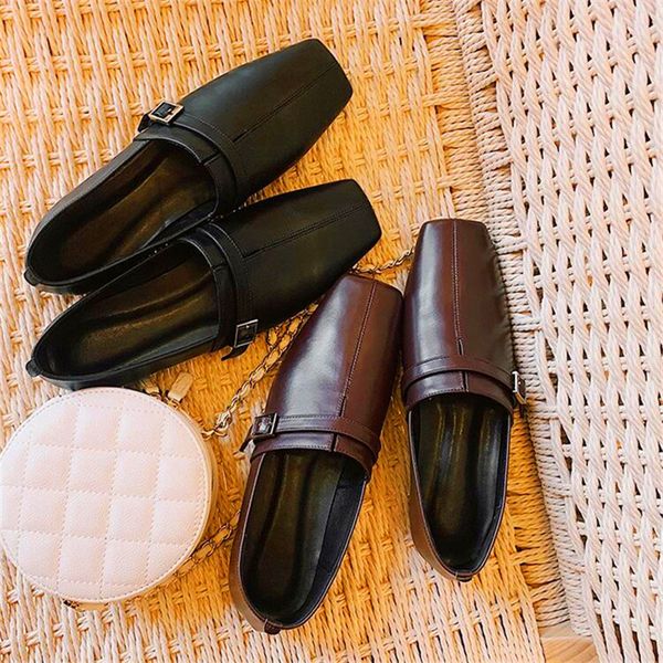 full leather square toe women's flat shoes black brown metal buckle decoration retro single shoes spring and autumn casual
full leather square toe women's flat shoes black brown metal buckle decoration retro single shoes spring and autumn casual