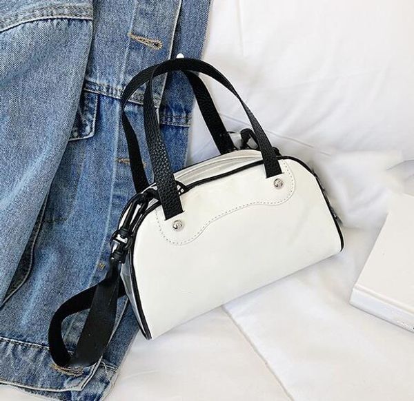 дизайнер спорт crossbody сумка luxury unisex вскользь shouder сумки мода большой емкости сумки высокого качества
дизайнер спорт crossbody сумка luxury unisex вскользь shouder сумки мода большой емкости сумки высокого качества