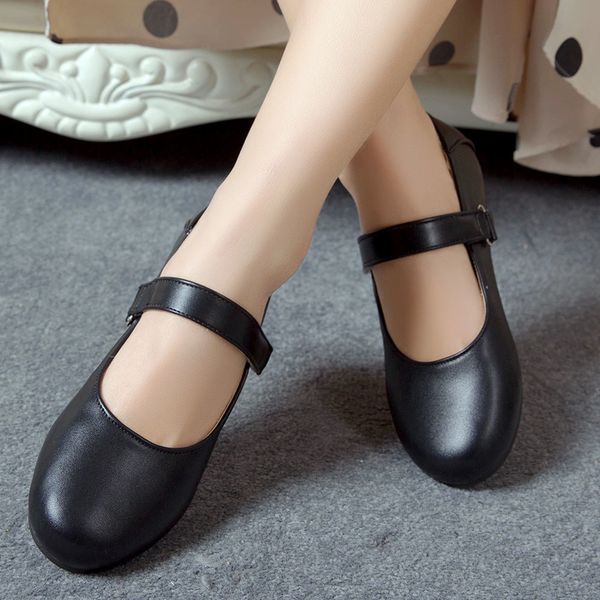 sarairis 2020 nueva moda tamaño grande 43 zapatos de plataforma de mujer zapatos de tacón cuadrado primavera/otoño zapatos cómodos mujeres, Black
sarairis 2020 nueva moda tamaño grande 43 zapatos de plataforma de mujer zapatos de tacón cuadrado primavera/otoño zapatos cómodos mujeres, Black