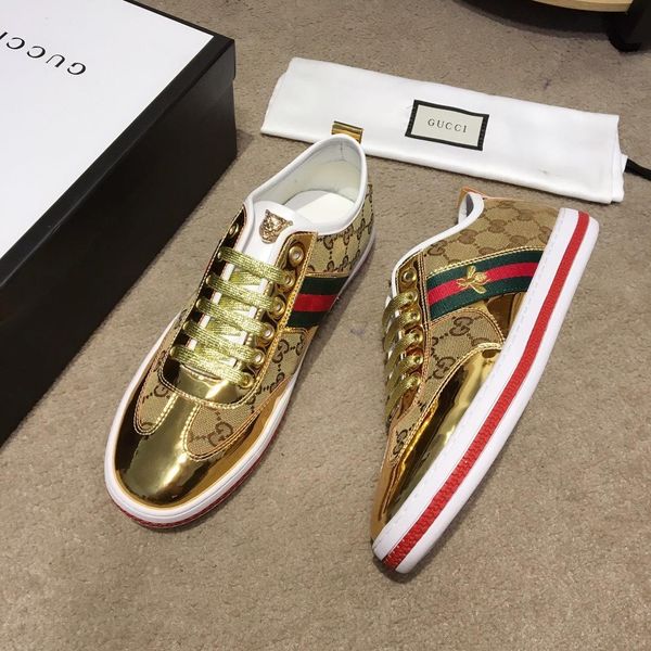 Italy's top gold striped series men's casual shoes men's sports shoes fashion running shoes original box invoice high quality dust bag 38-45
Italy's top gold striped series men's casual shoes men's sports shoes fashion running shoes original box invoice high quality dust bag 38-45