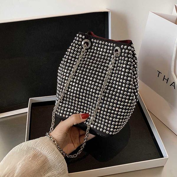 new french design fashion rhinestone bucket bag handbag & elegant chain crossbody bag shoulder width 14cm height 18cm
new french design fashion rhinestone bucket bag handbag & elegant chain crossbody bag shoulder width 14cm height 18cm
