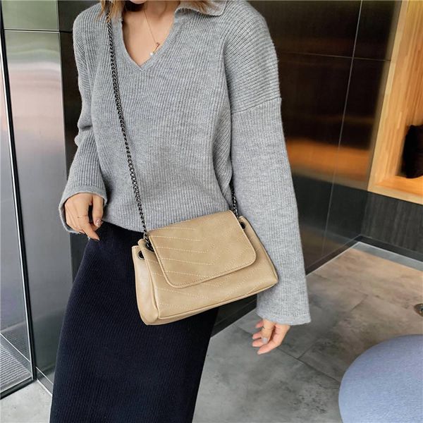 new women handbag fashion korean version shoulder bag chain messenger bag sweet woman chain small women messenger bag
new women handbag fashion korean version shoulder bag chain messenger bag sweet woman chain small women messenger bag