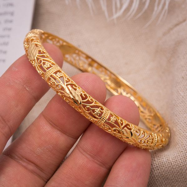 1pcs bride women bangle bracelets gold color can open leaf cuff bangles for women men wedding jewelry hand accessories, Black
1pcs bride women bangle bracelets gold color can open leaf cuff bangles for women men wedding jewelry hand accessories, Black