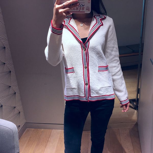 19 summer single row buckle irregular collar spell color cardigan lady knitting shirt g30156e 91029, White
19 summer single row buckle irregular collar spell color cardigan lady knitting shirt g30156e 91029, White