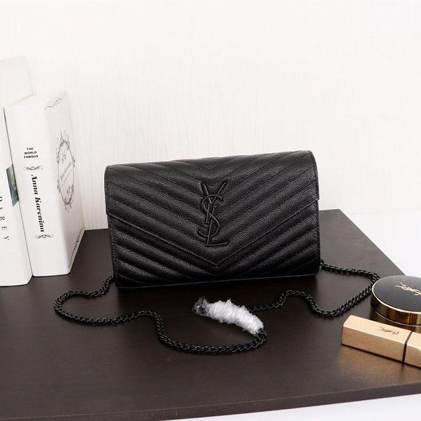 2019 new luxury shoulder bag ladies handbag caviar calf leather leather production luxury atmosphere model: 26801 a12
2019 new luxury shoulder bag ladies handbag caviar calf leather leather production luxury atmosphere model: 26801 a12